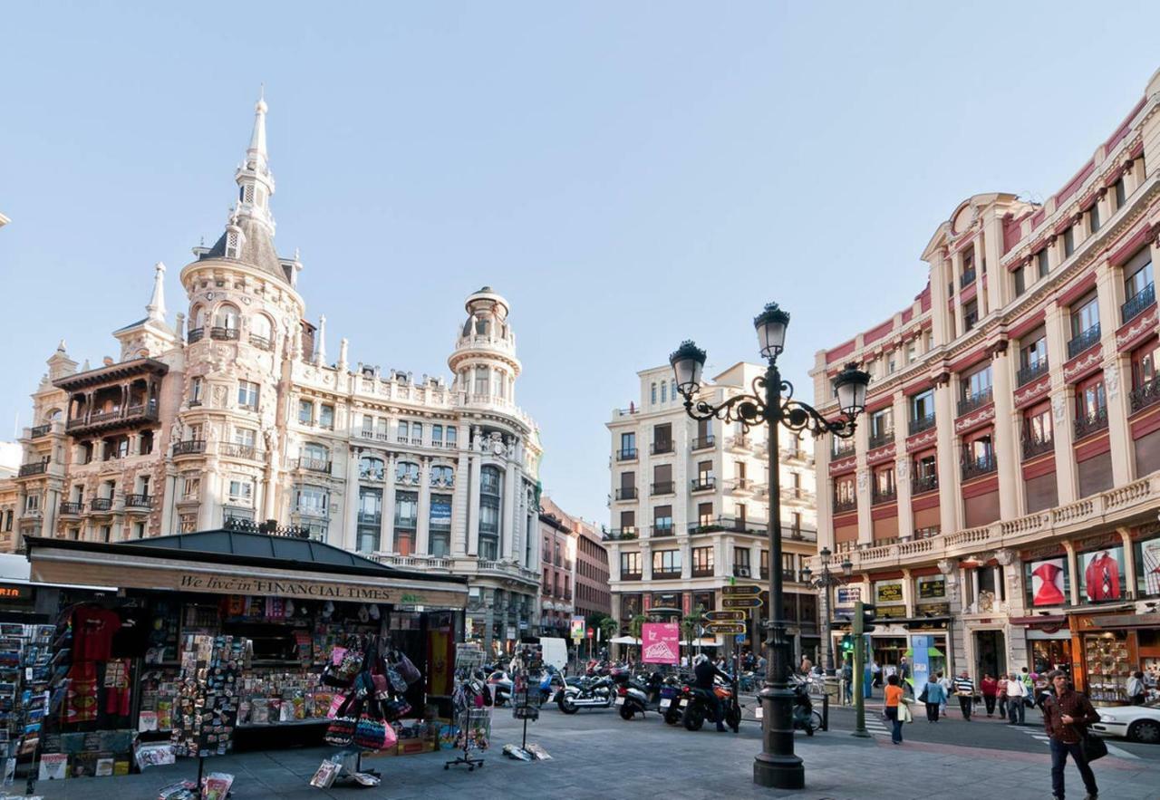 Atico En El Centro De Madrid - Calle Jardines المظهر الخارجي الصورة