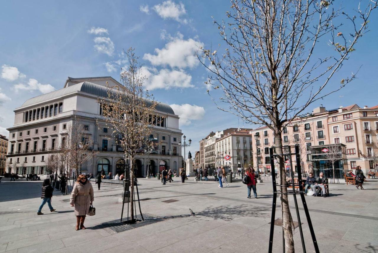 Atico En El Centro De Madrid - Calle Jardines المظهر الخارجي الصورة